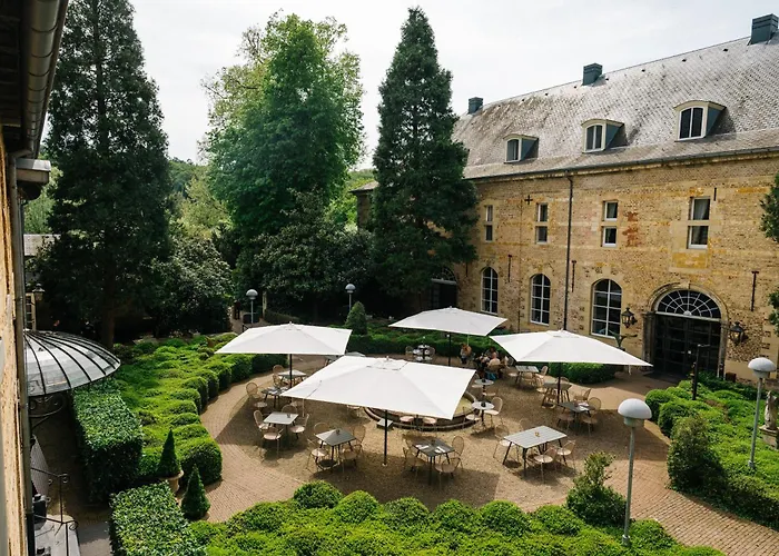 Corneli Residences - Chateau St Gerlach